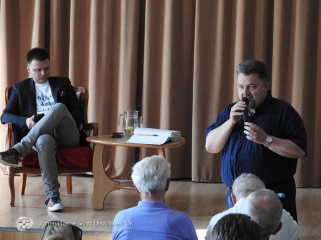 batch_Spotkanie z Szymonem Hołownią 23 maja 2016_2